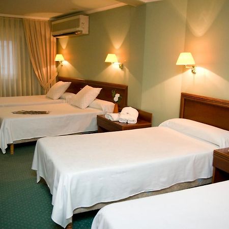 Hotel Villa De Marín Buitenkant foto