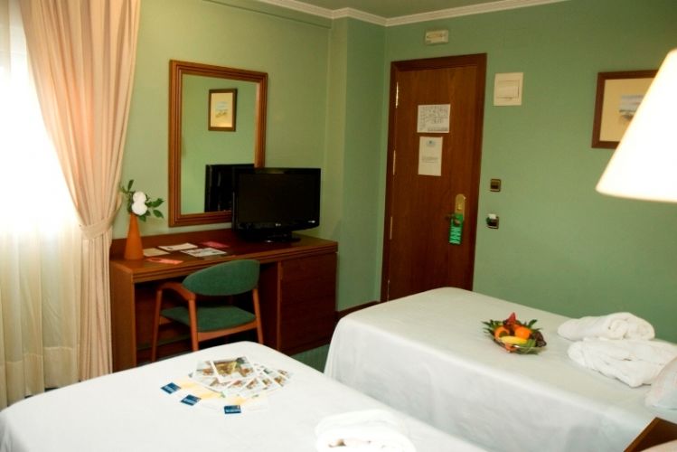 Hotel Villa De Marín Buitenkant foto