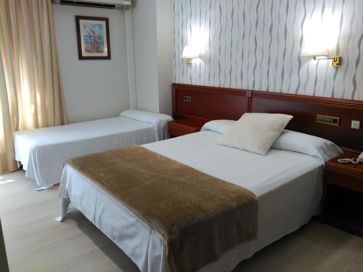 Hotel Villa De Marín Buitenkant foto