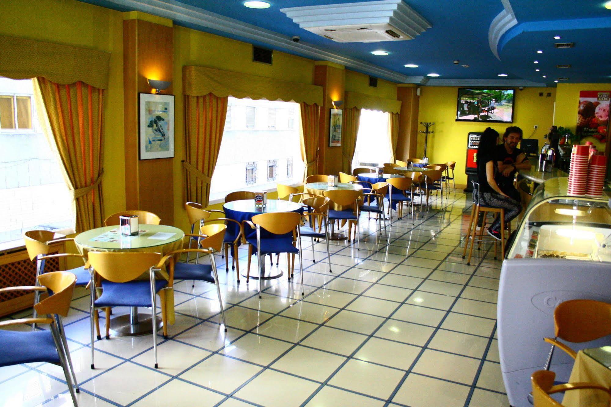 Hotel Villa De Marín Buitenkant foto